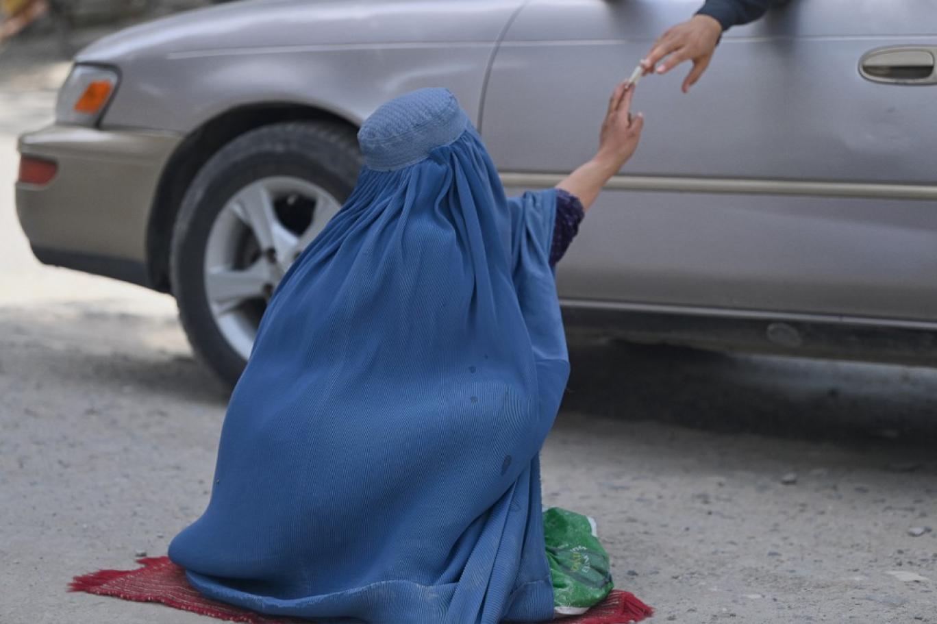 با رسیدن طالبان به قدرت، فقر و بیکاری در افغانستان بیداد می‌کند