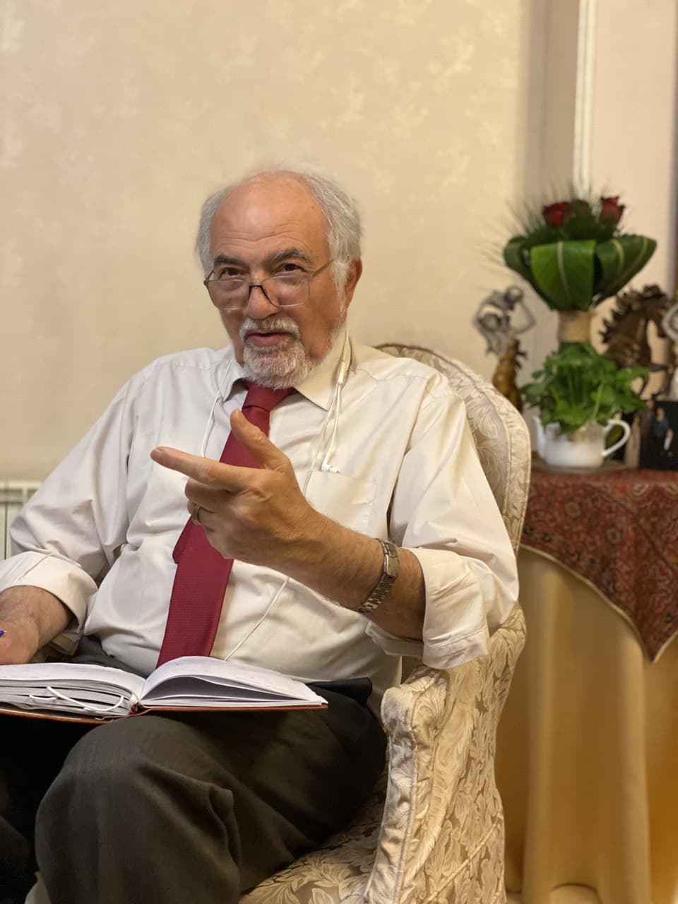 کوشش در مسیر منافع ملی با تعریفی دیگر«ضیاءمصباح»